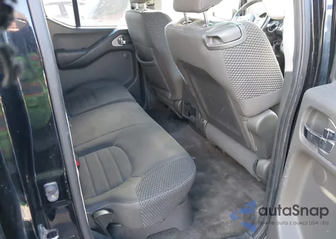 2013 Nissan Frontier Pro-4X z USA, uszkodzony, nr VIN 1N6AD0EV2DN738000